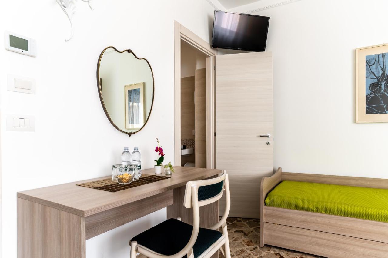 Le Calette Rooms - Puglia Mia Apartments Monopoli Buitenkant foto