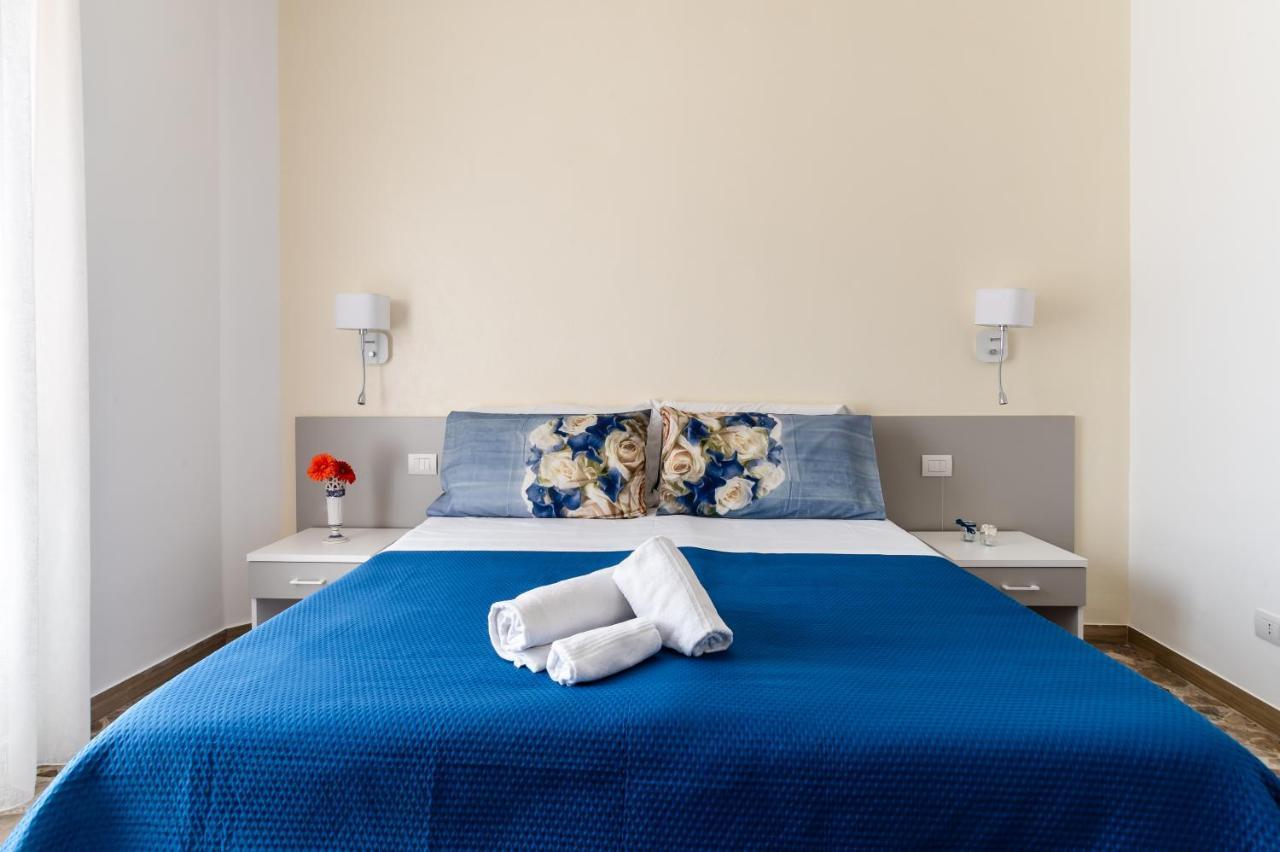 Le Calette Rooms - Puglia Mia Apartments Monopoli Buitenkant foto