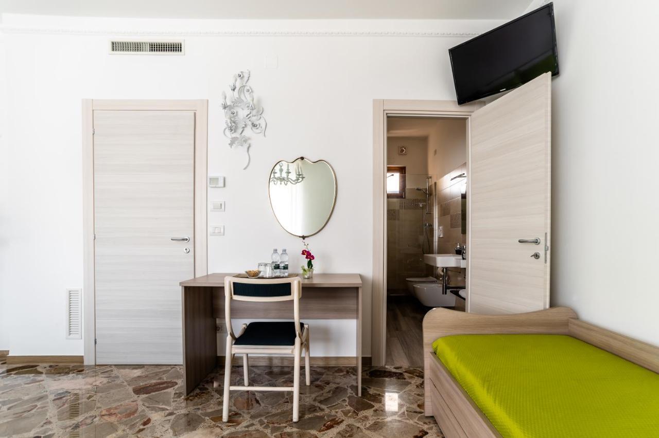 Le Calette Rooms - Puglia Mia Apartments Monopoli Buitenkant foto