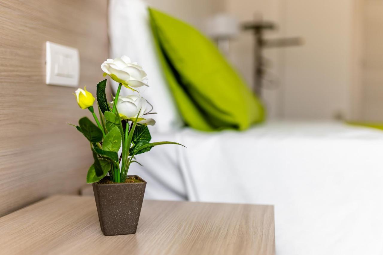 Le Calette Rooms - Puglia Mia Apartments Monopoli Buitenkant foto
